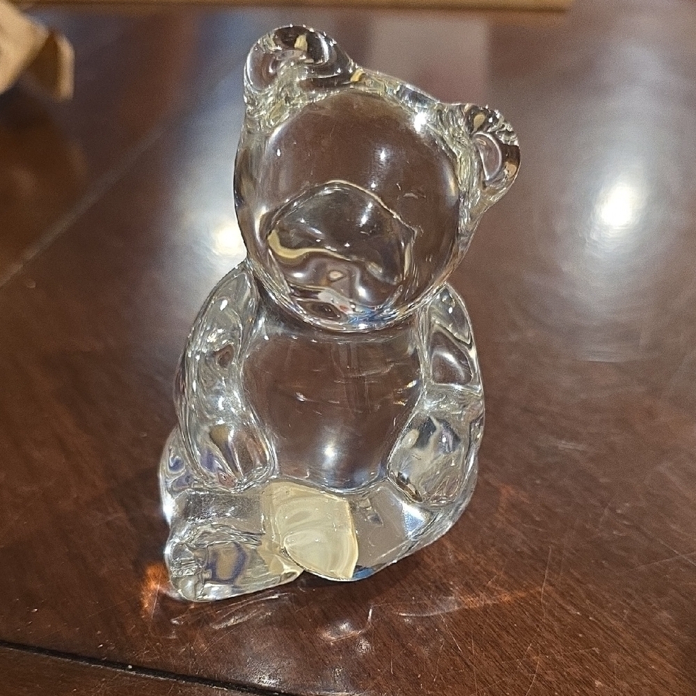 (J39) Princess House Clear Glass Bear Figurine